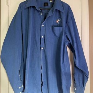 Vintage GAP Blue Casual Button Down Shirt